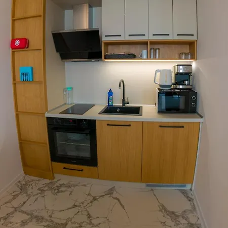 Luxury 1 Bedroom 5th Floor Lägenhet Varna