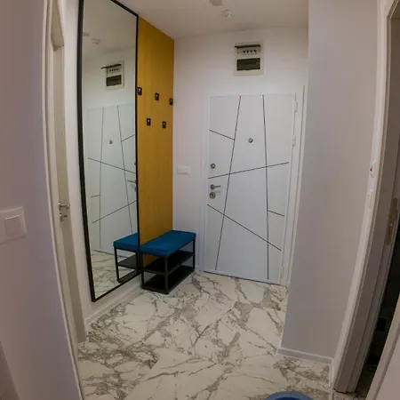 Luxury 1 Bedroom 5th Floor * Warna